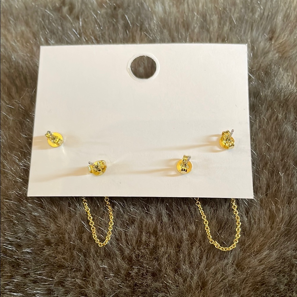 Uncommon James Gold Chain Earrings - Picture 2 of 3